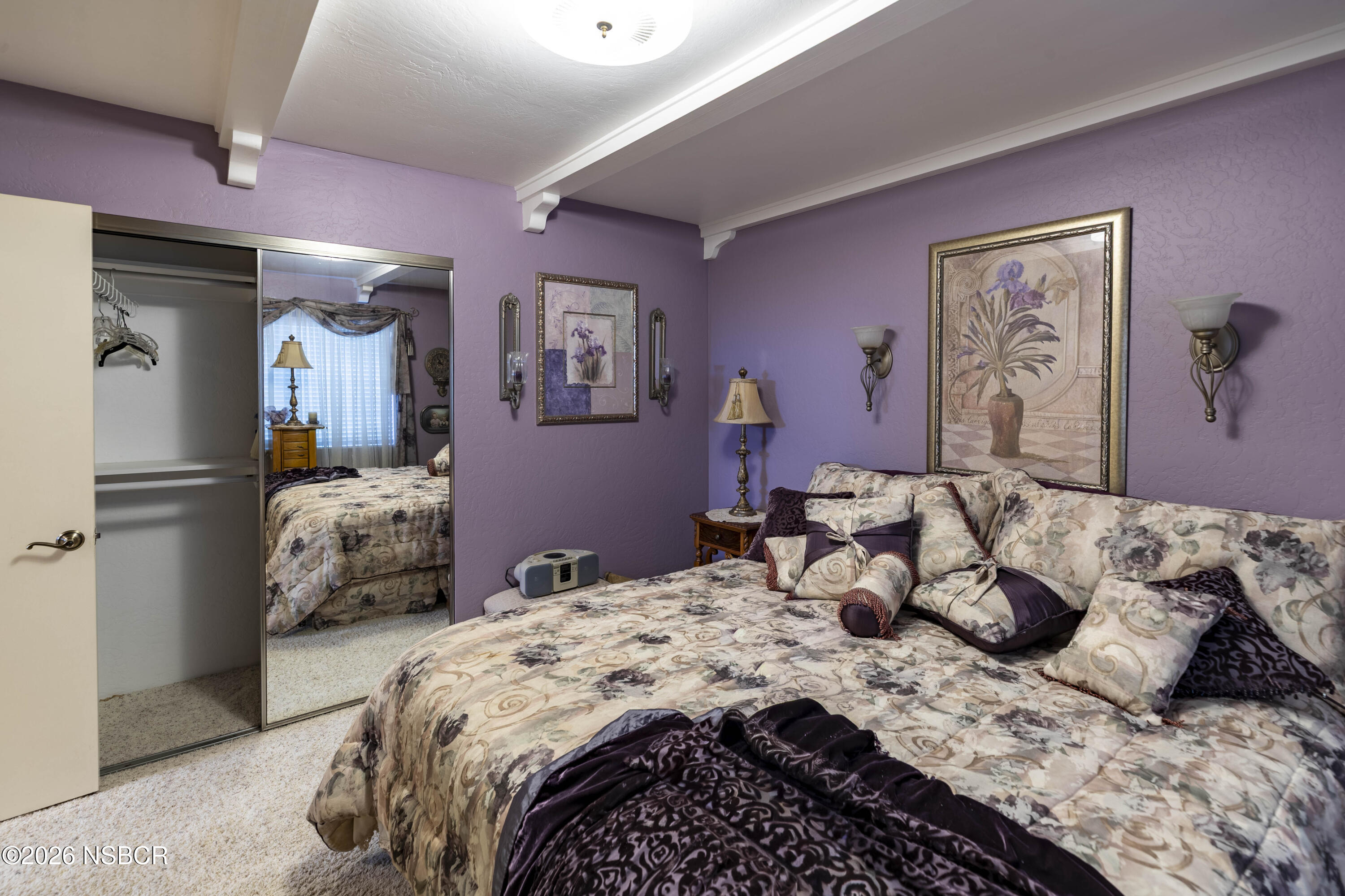 904 W College