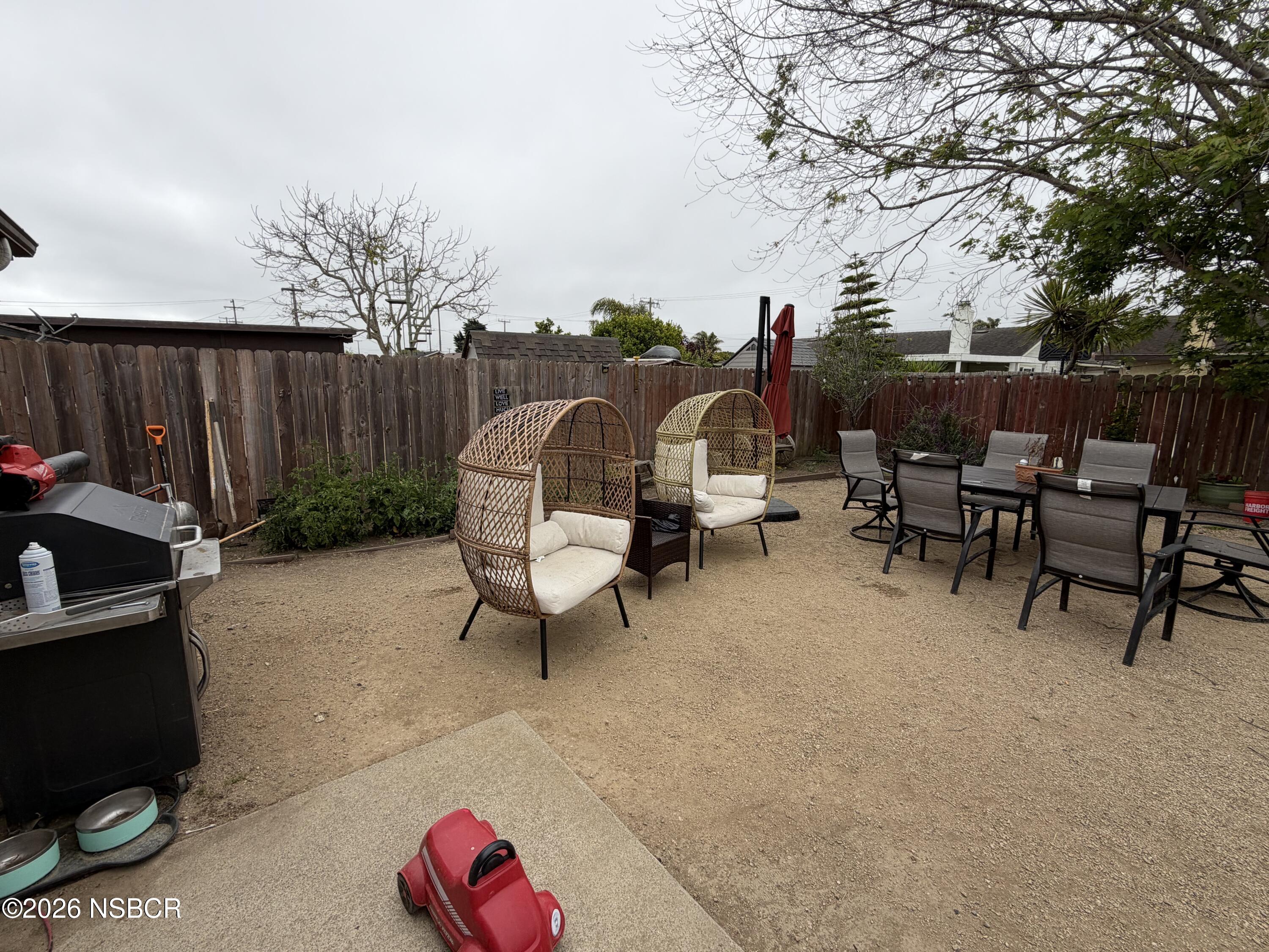 1116 W Cherry Avenue