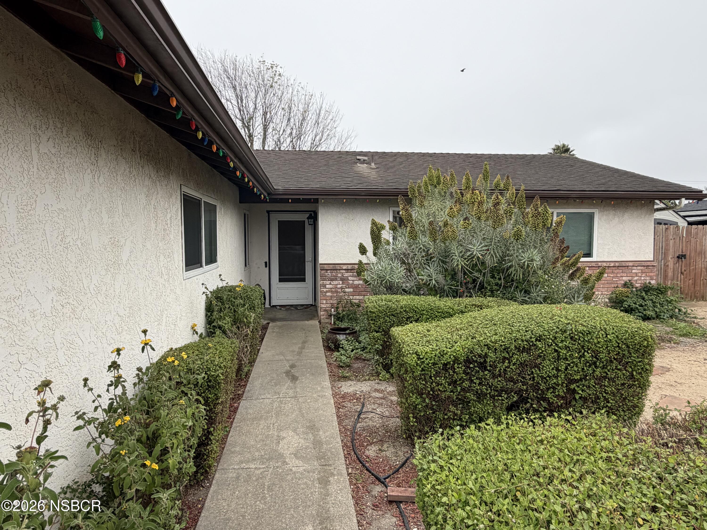 1116 W Cherry Avenue