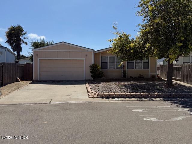 1317 N V Street, 213