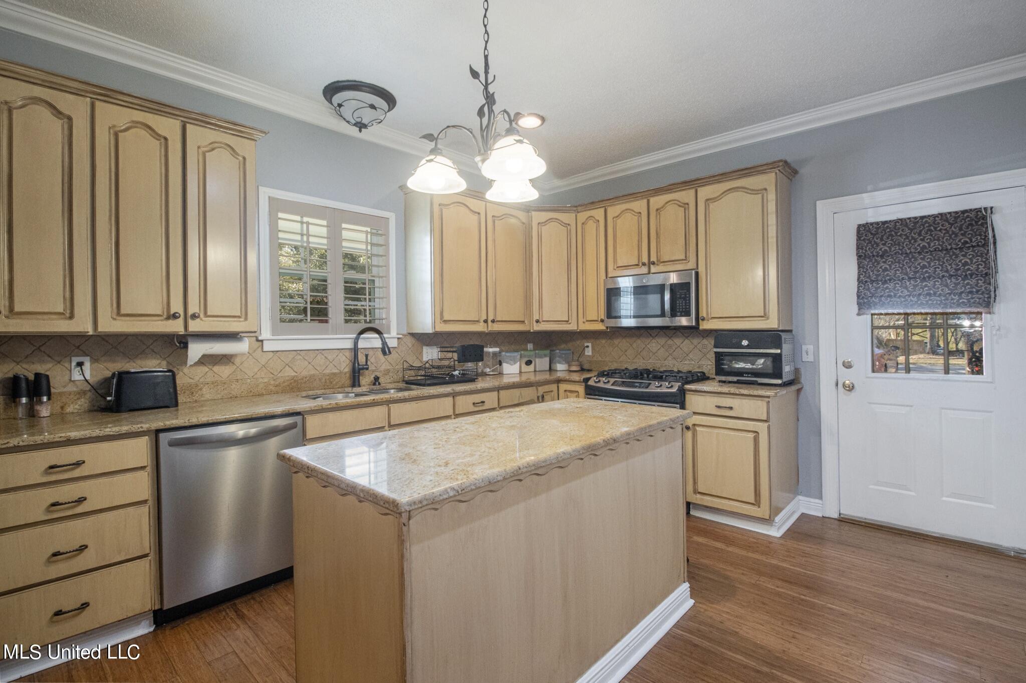 3556 N River Ridge Drive, D'Iberville