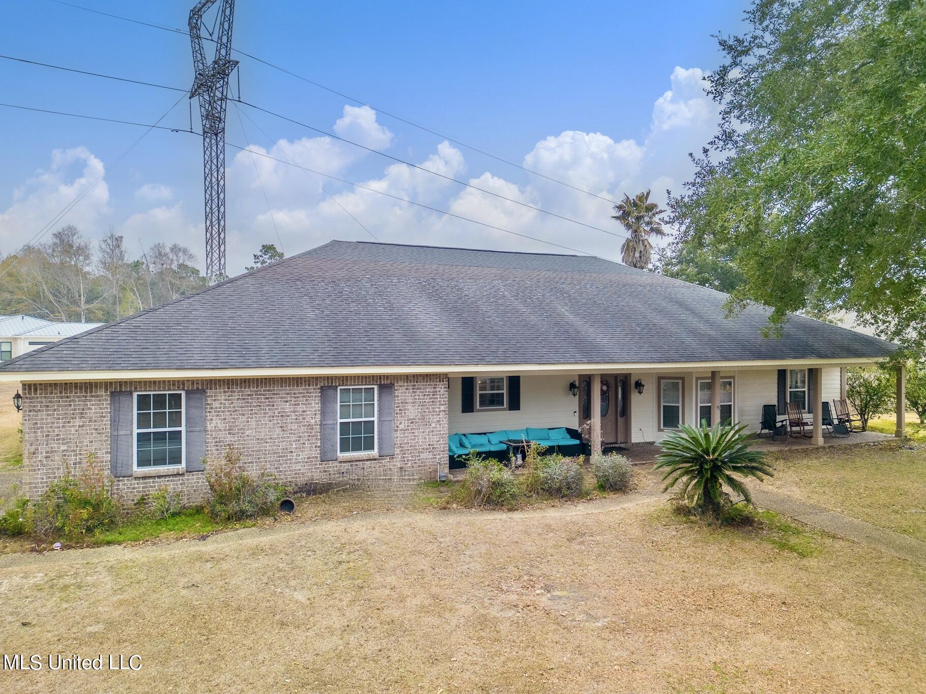 3556 N River Ridge Drive, D'Iberville