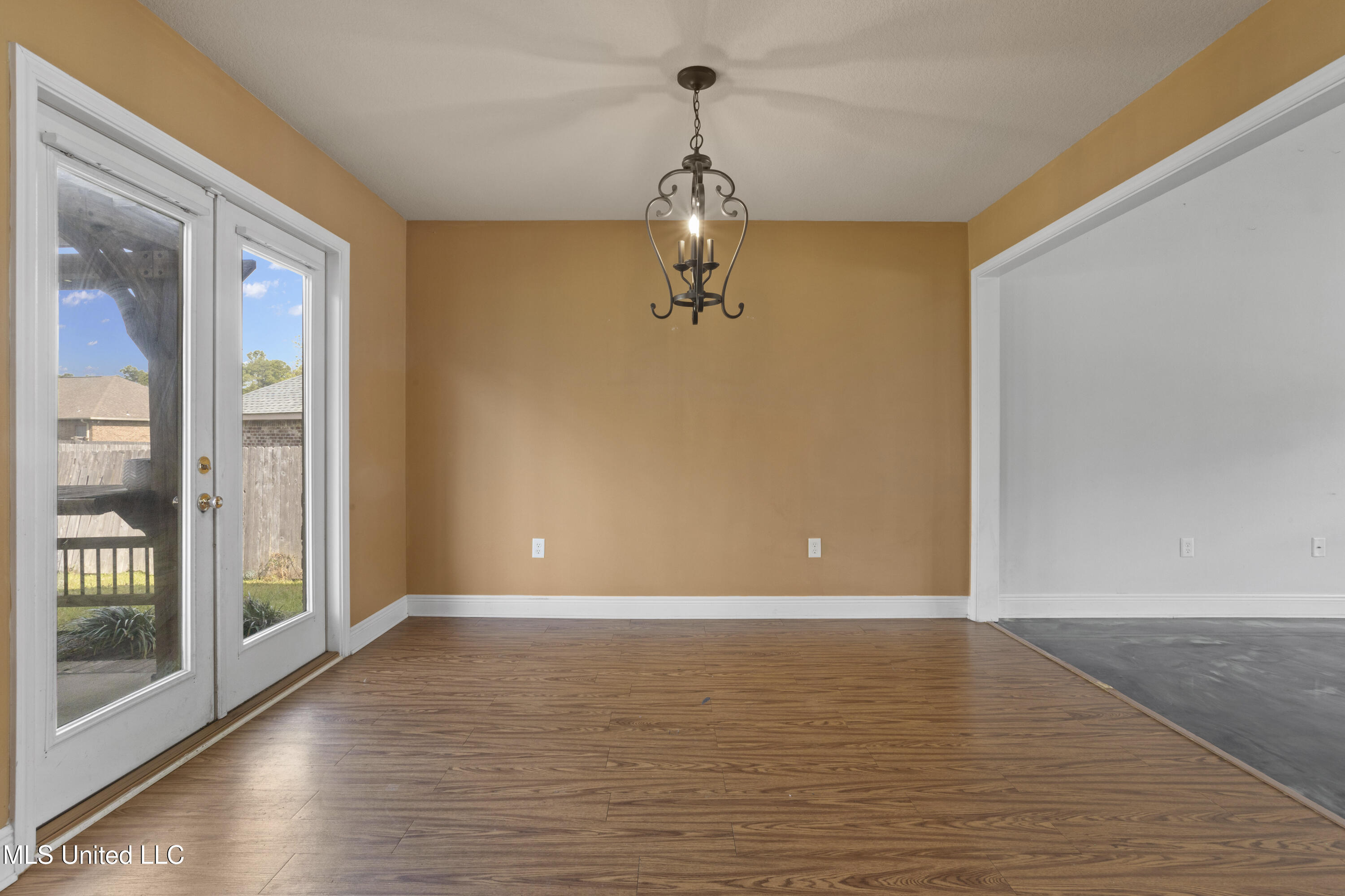 13694 Windwood Drive