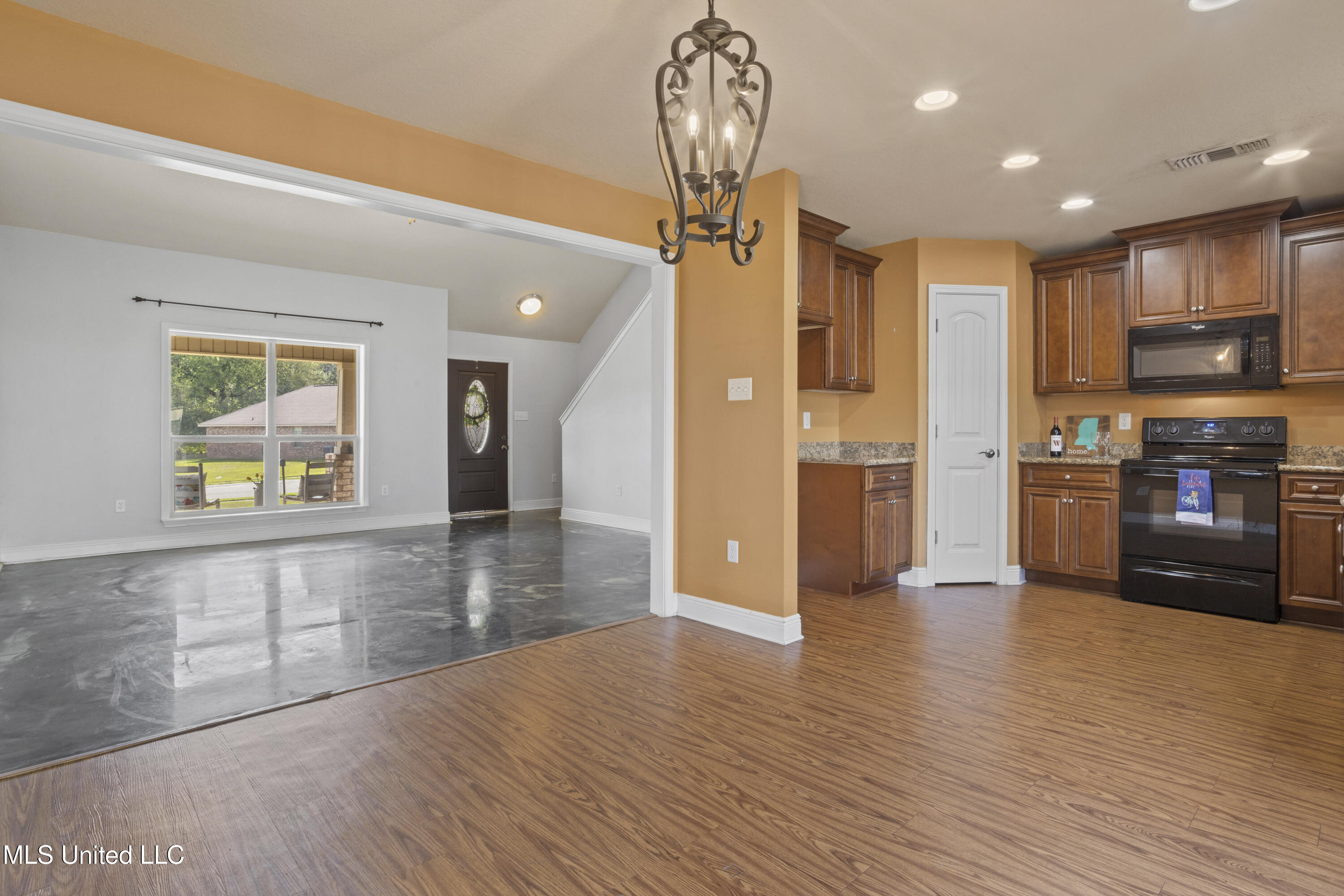 13694 Windwood Drive