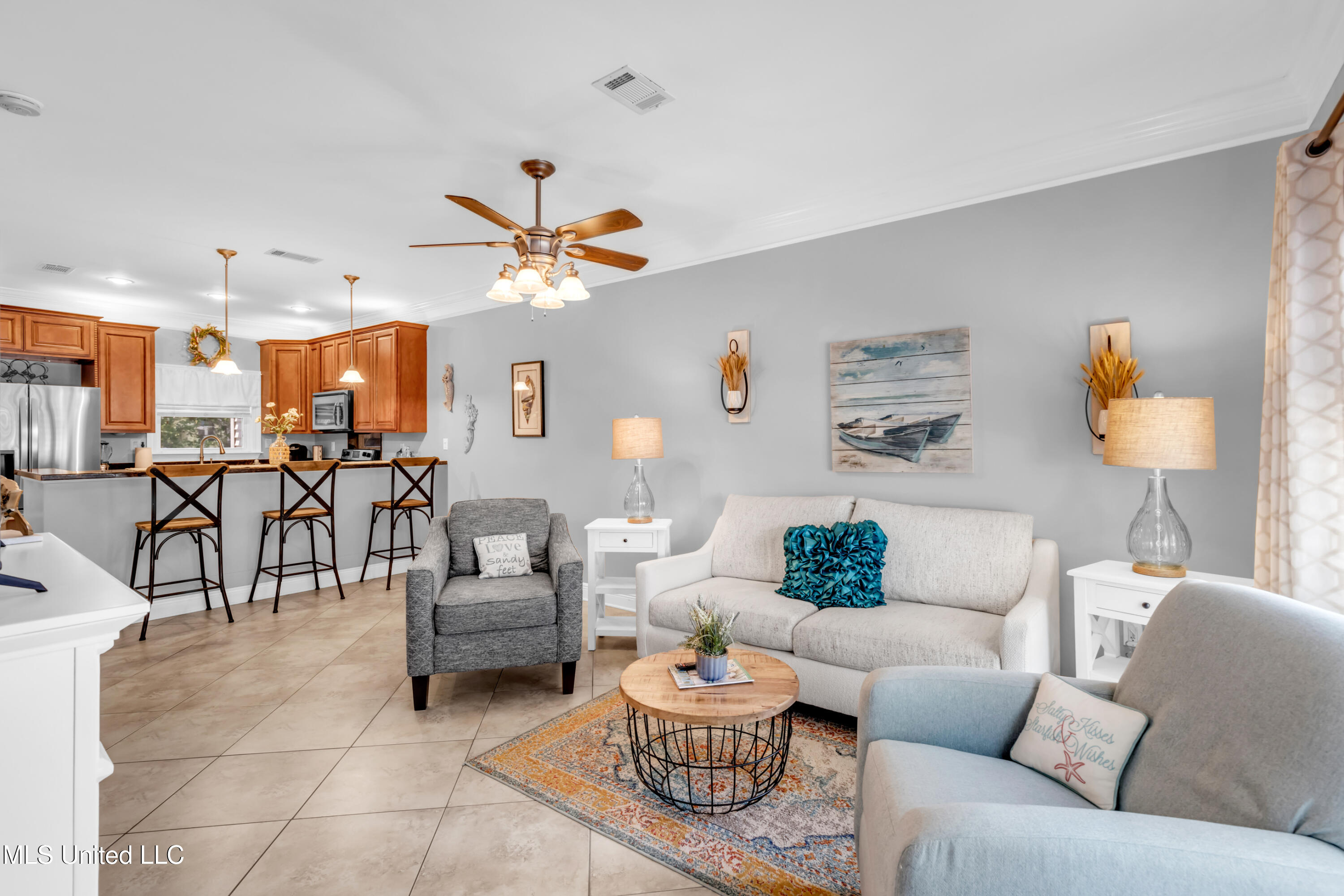 548 Beach Boulevard, 141