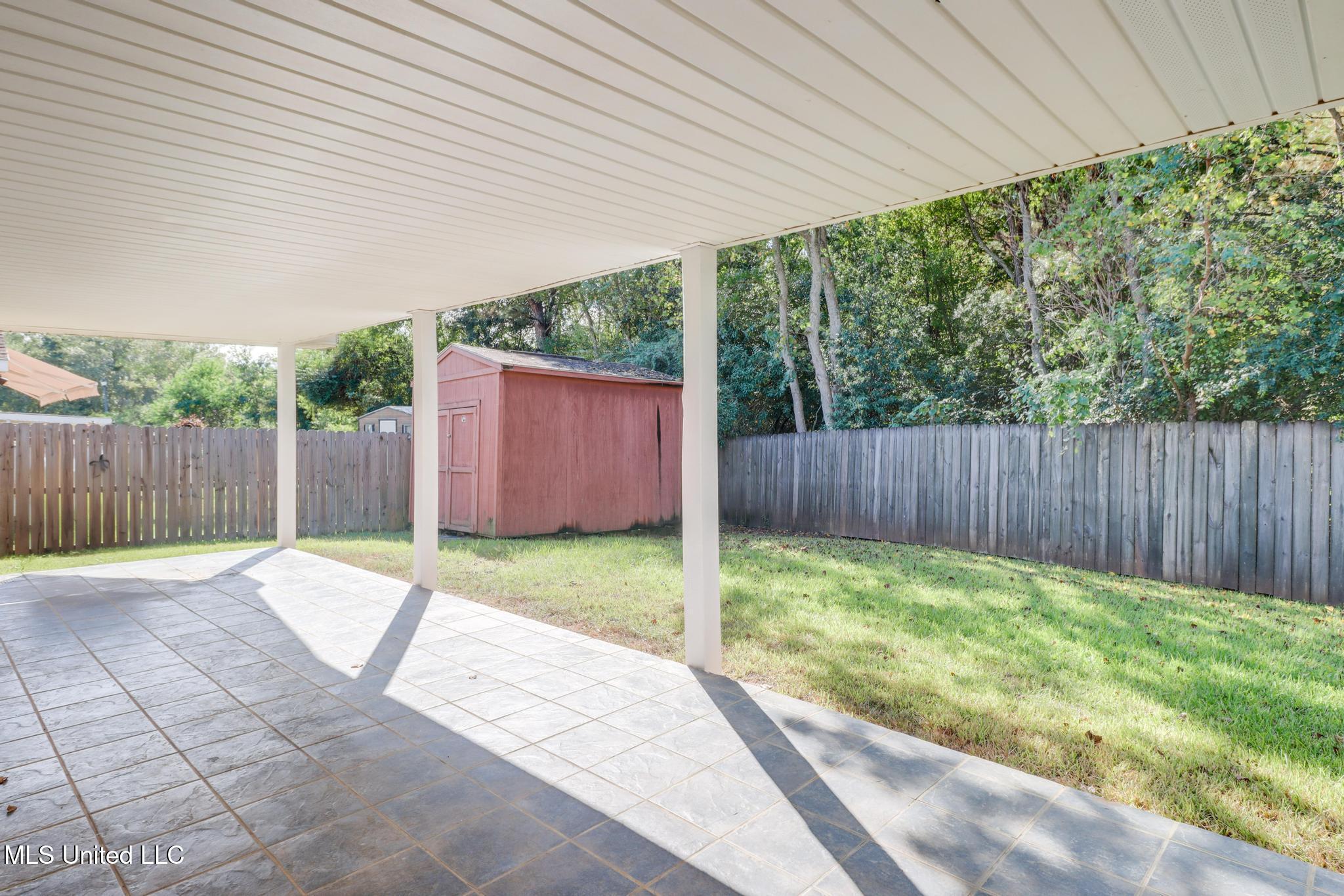 16103 S April Drive