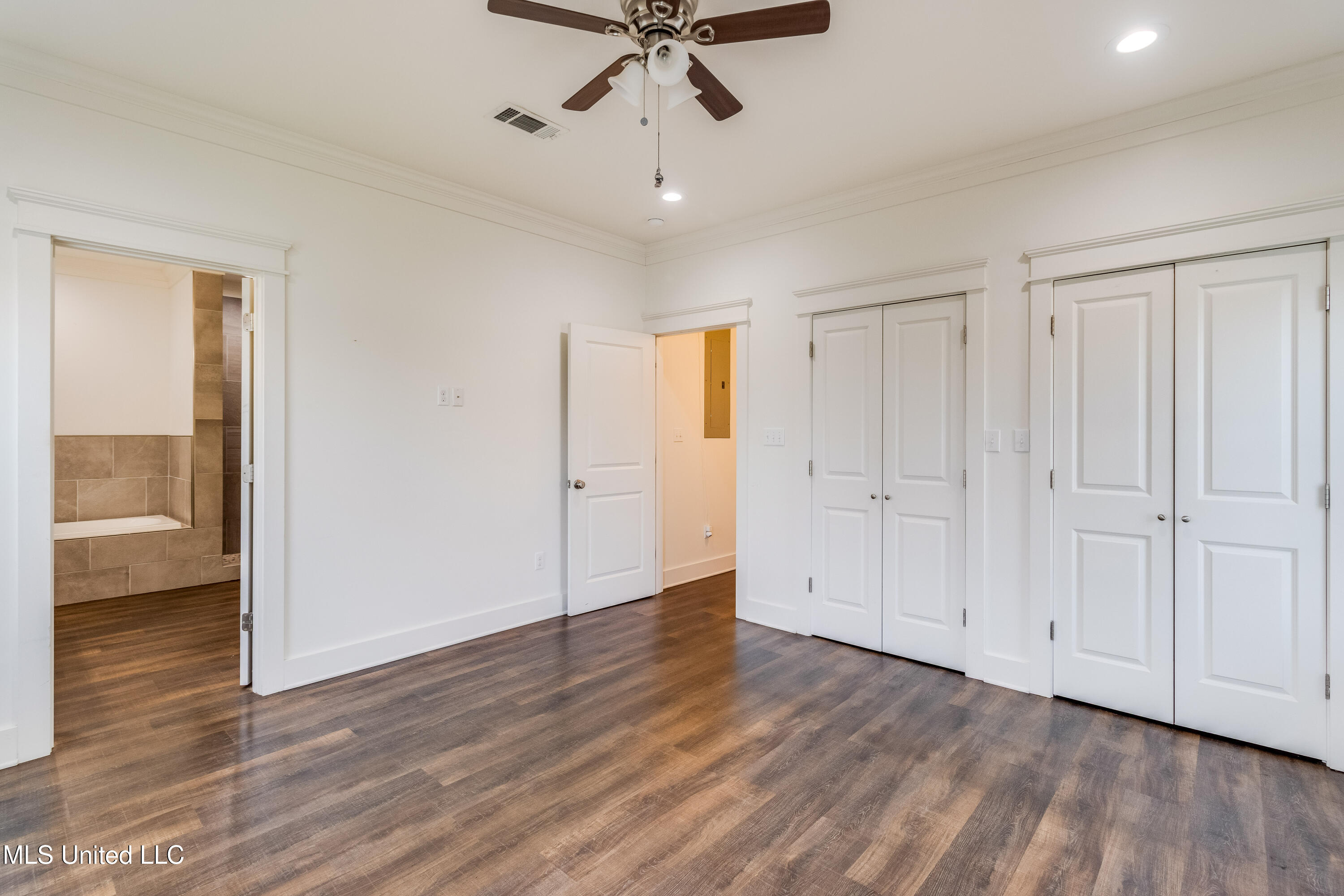 252 Handy Lane