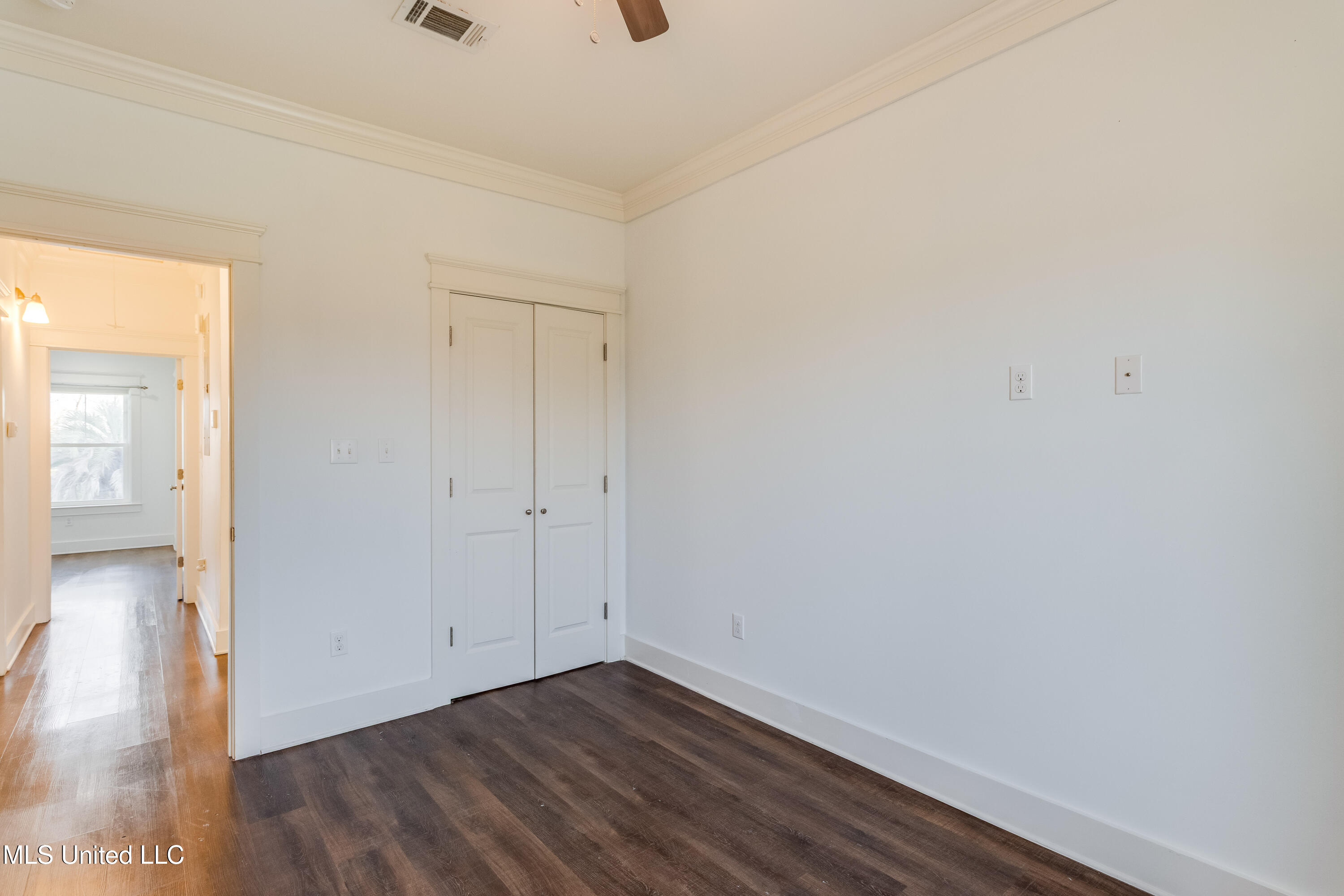 252 Handy Lane