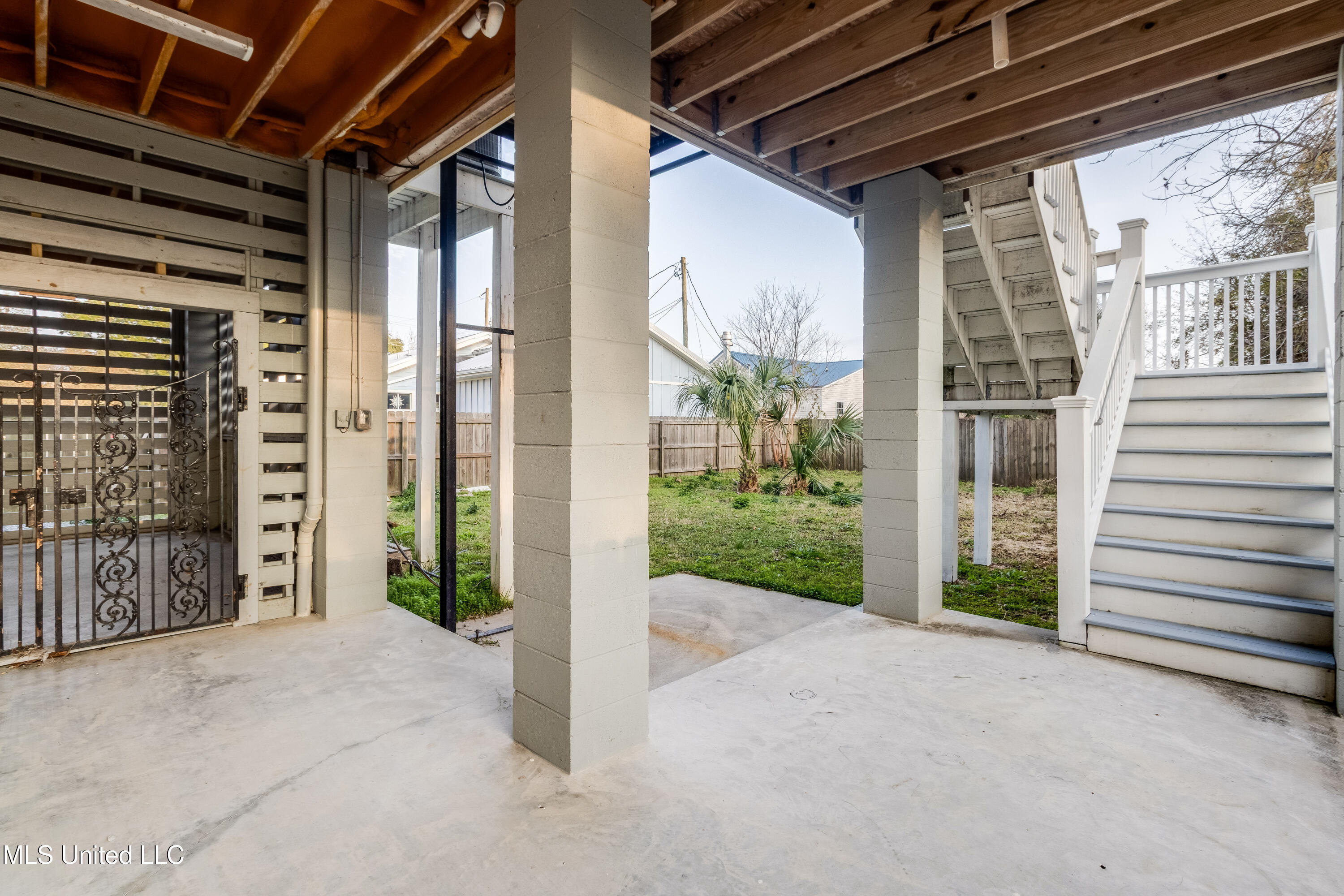 252 Handy Lane