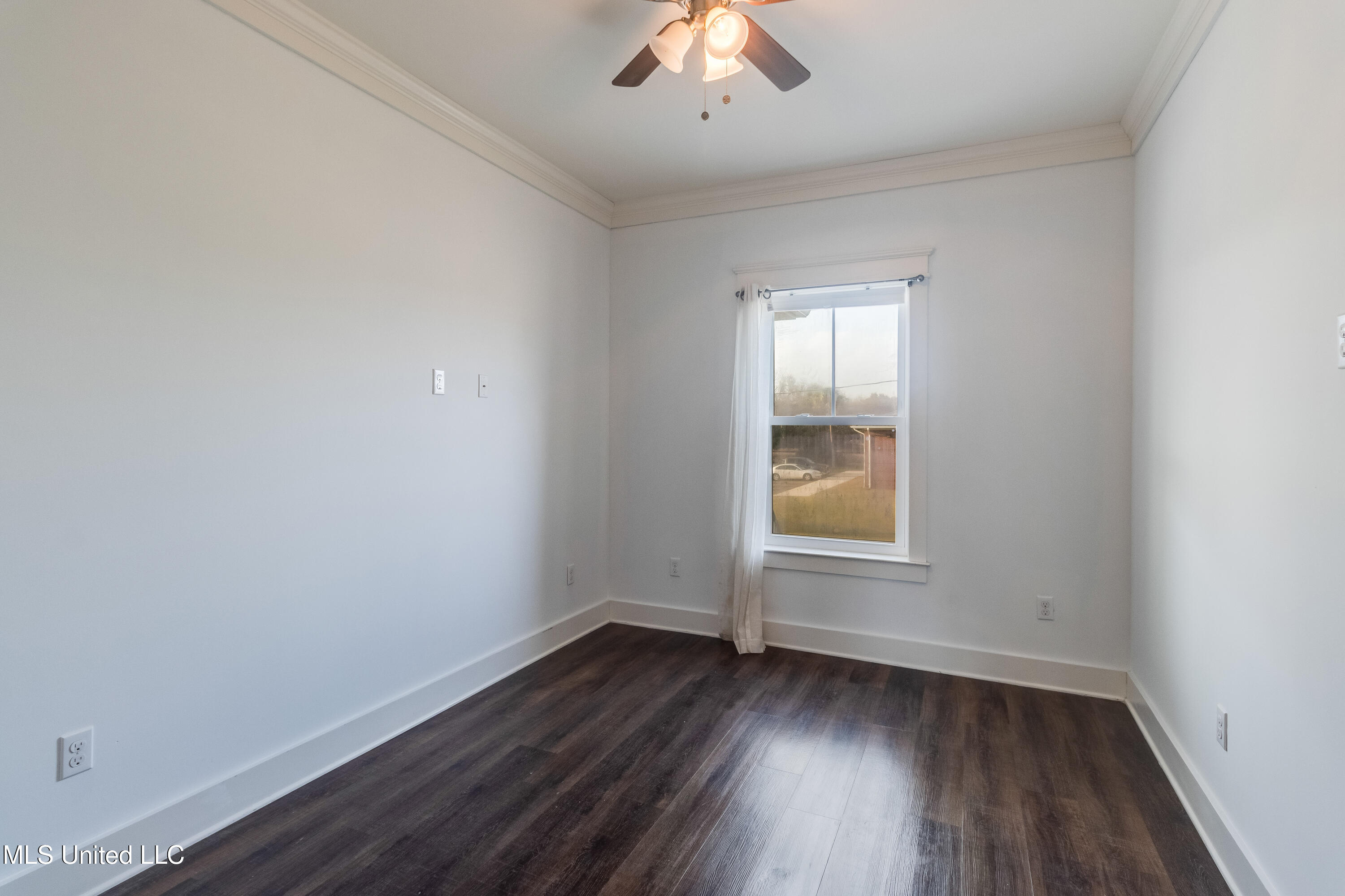 252 Handy Lane