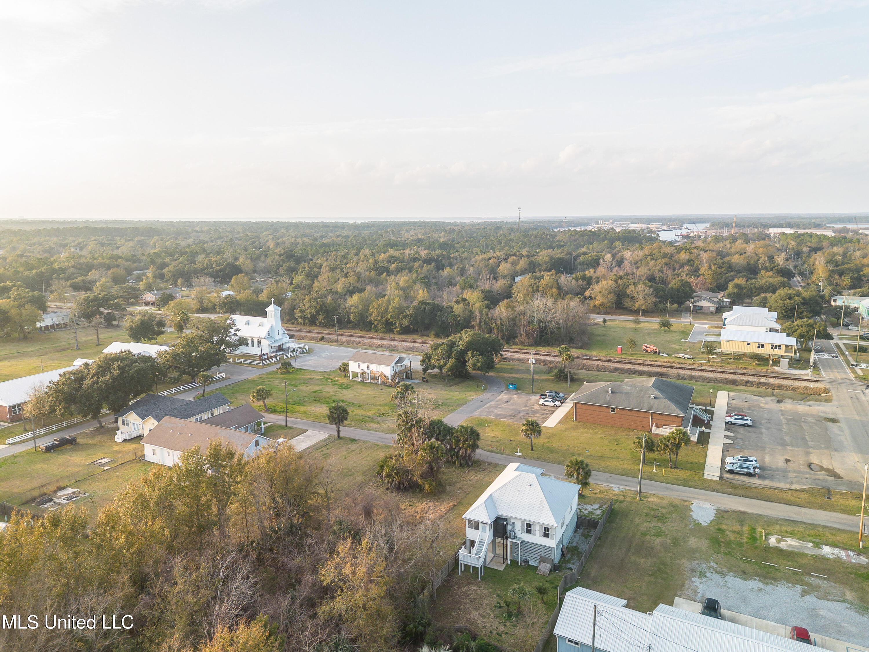 252 Handy Lane
