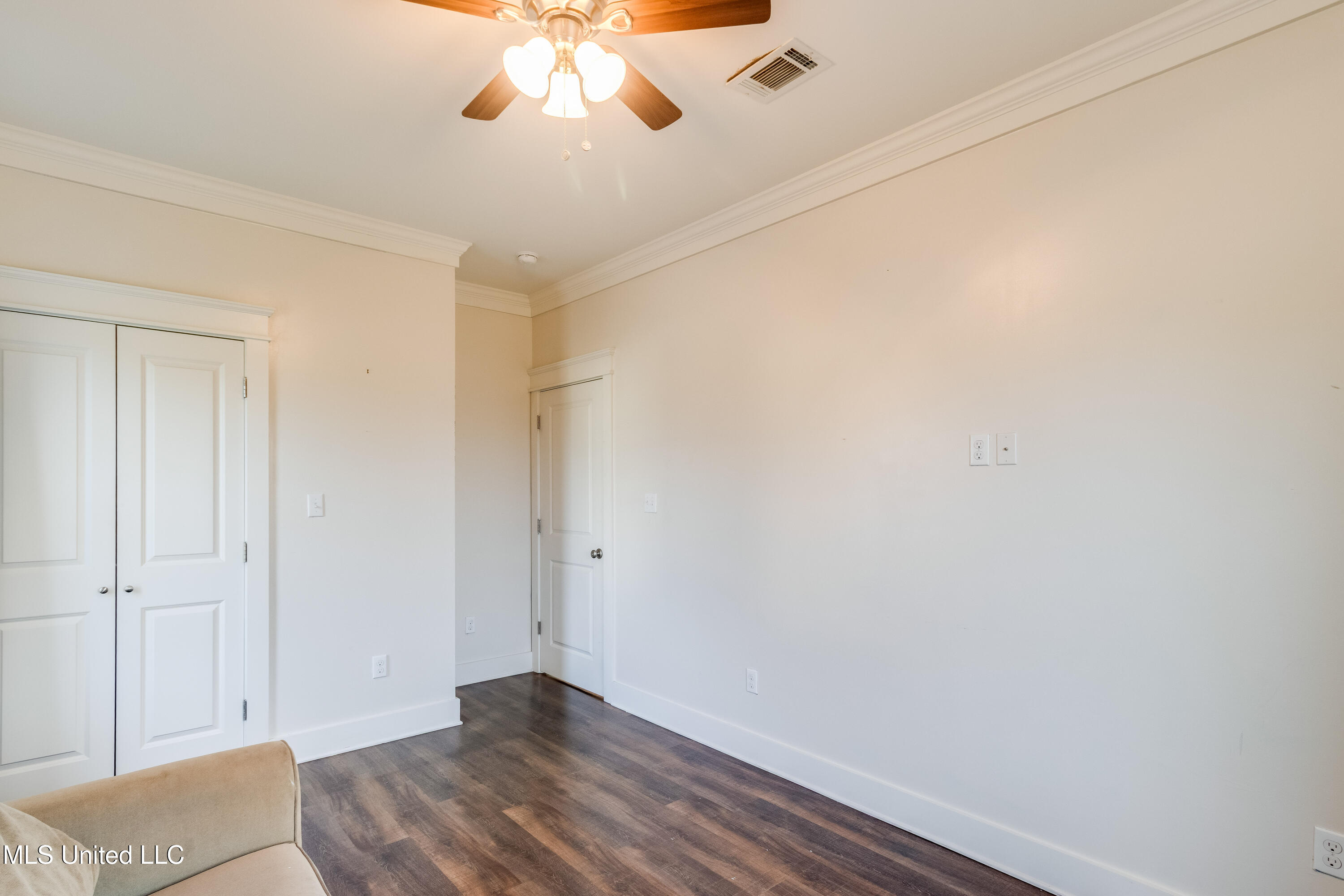 252 Handy Lane