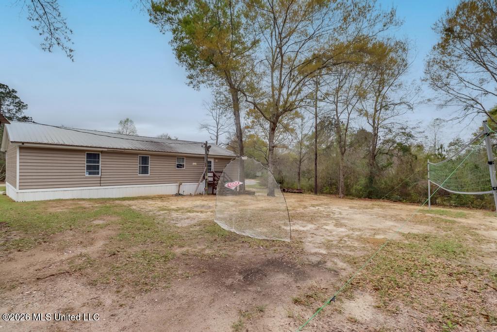 20210 Lennis Cuevas Road