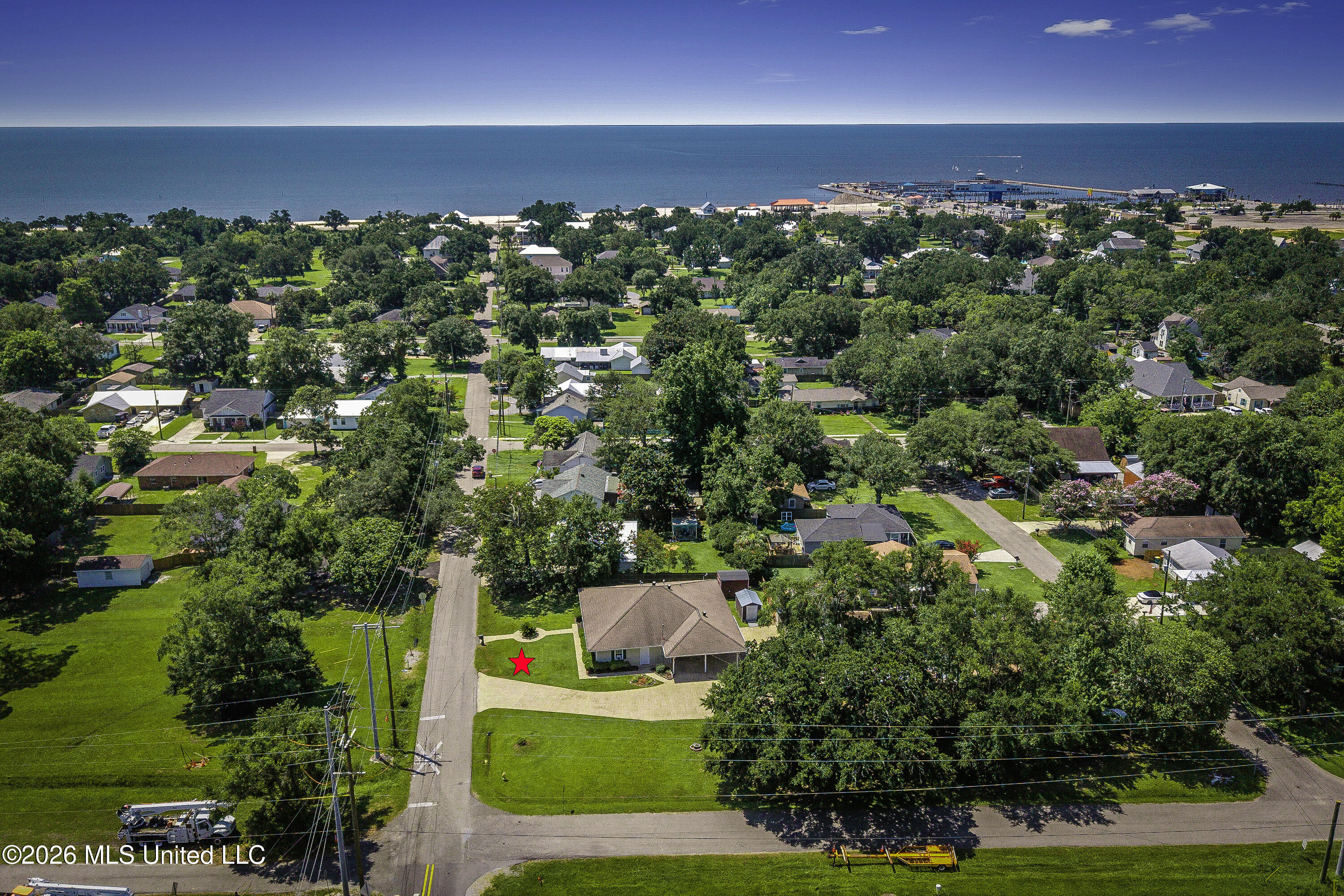 100 S Nicholson Avenue