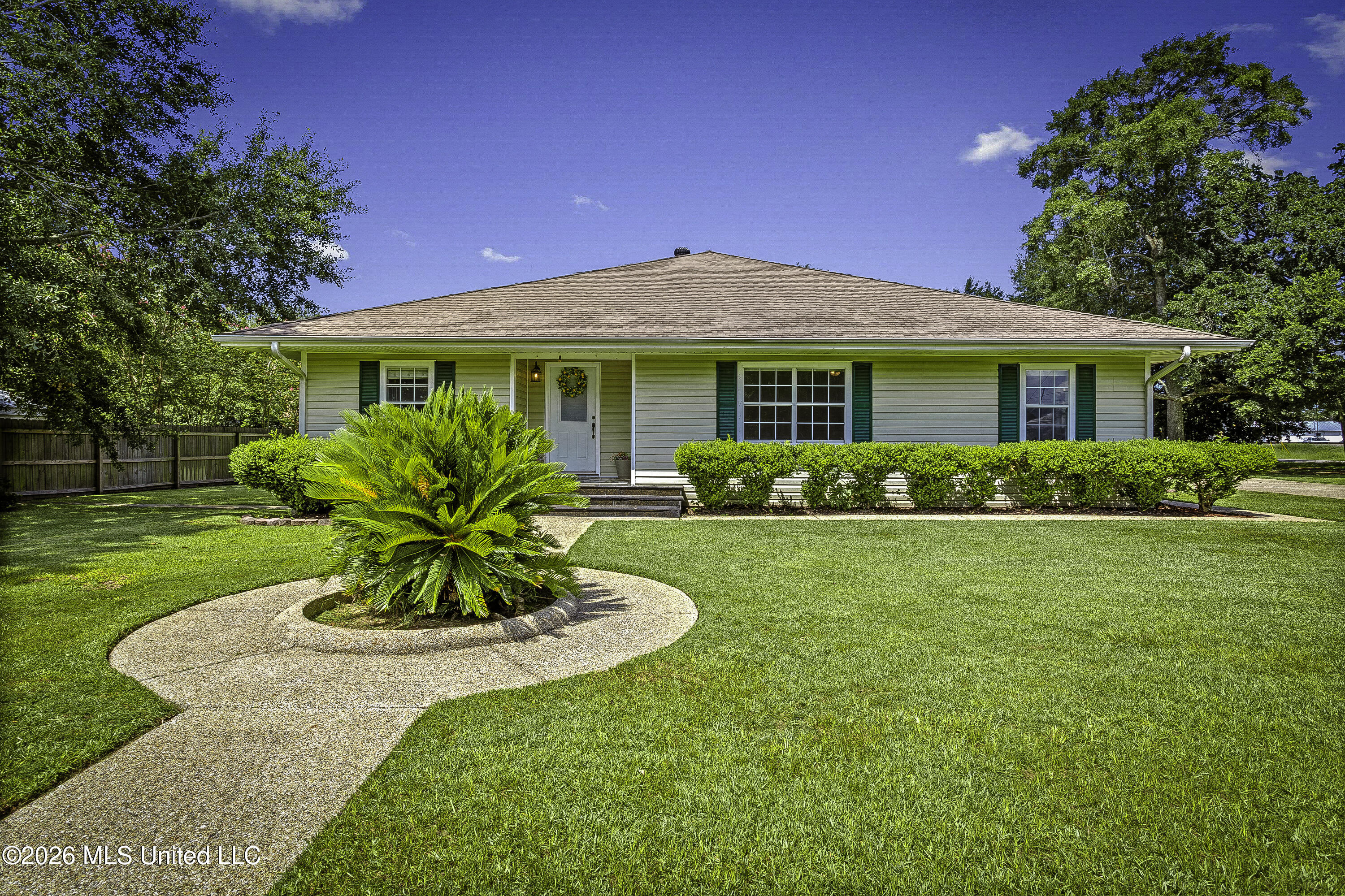 100 S Nicholson Avenue