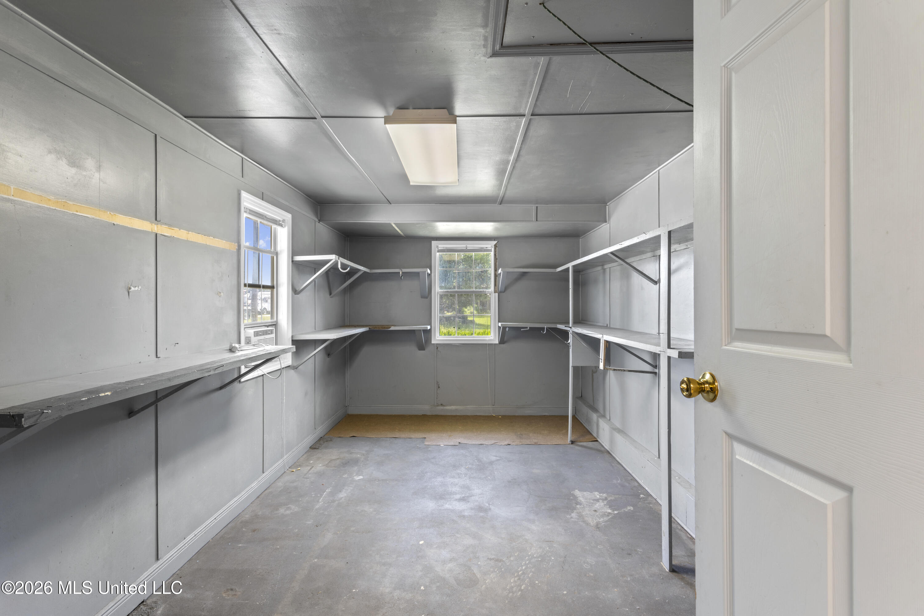 100 S Nicholson Avenue
