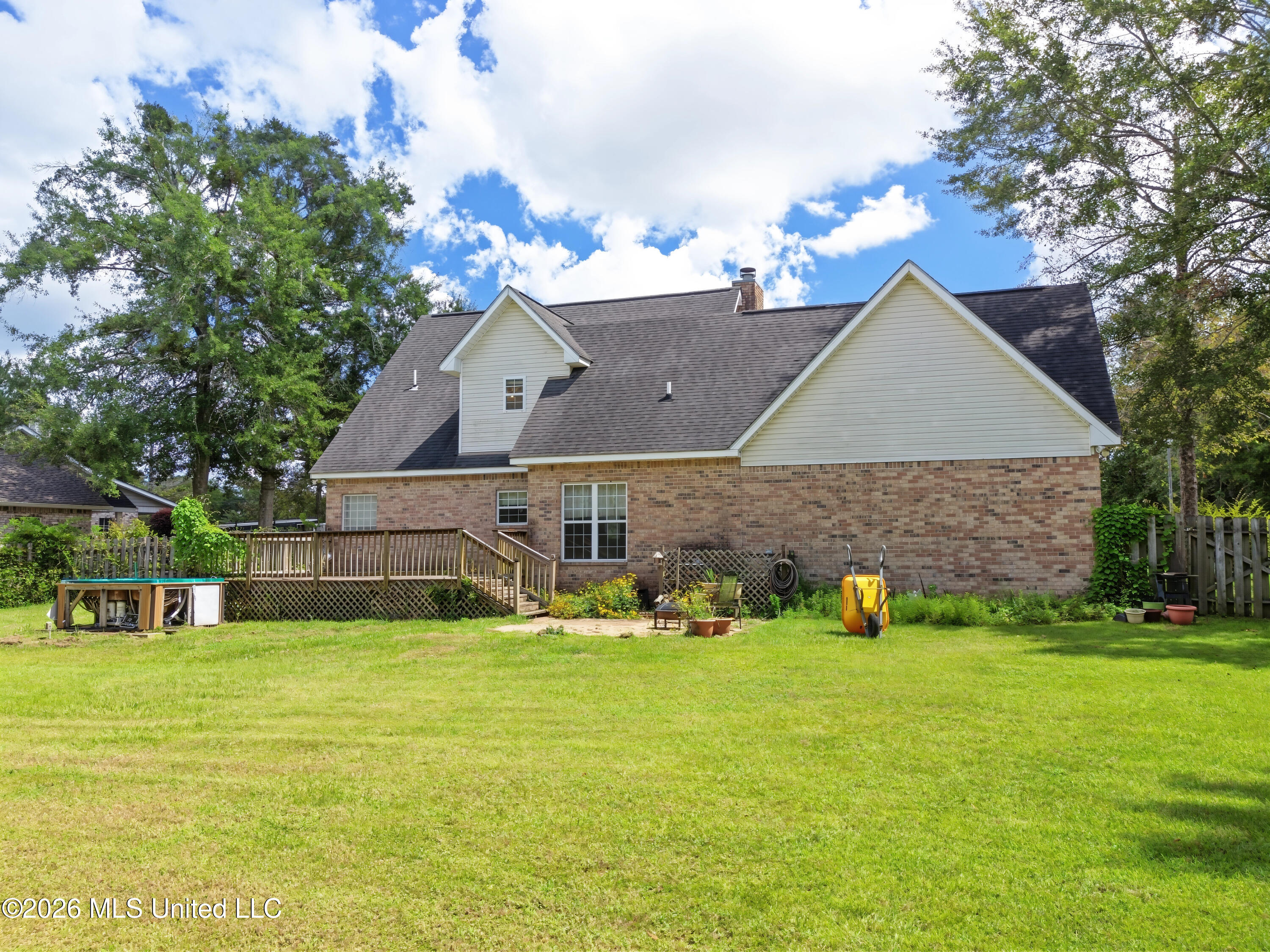 17425 Marian Court