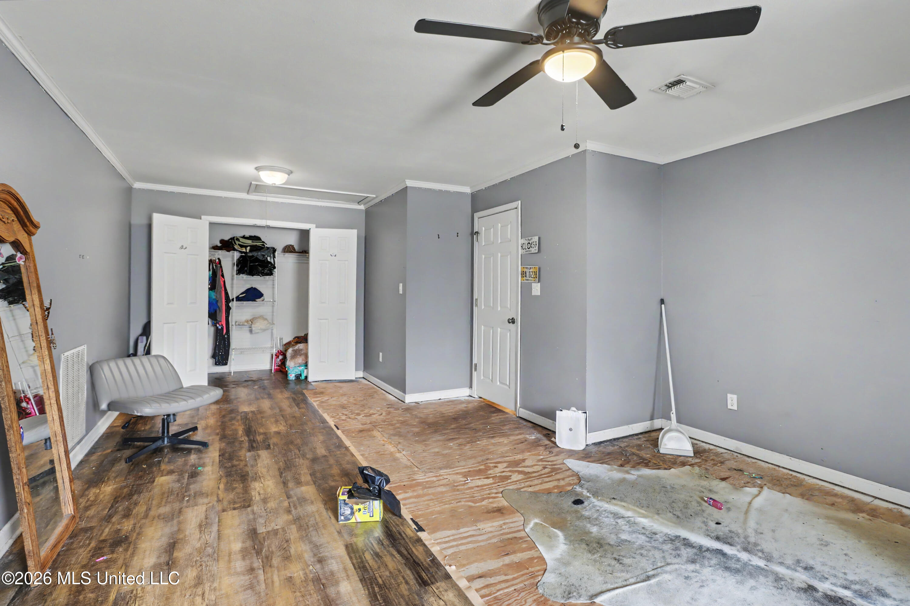 17425 Marian Court