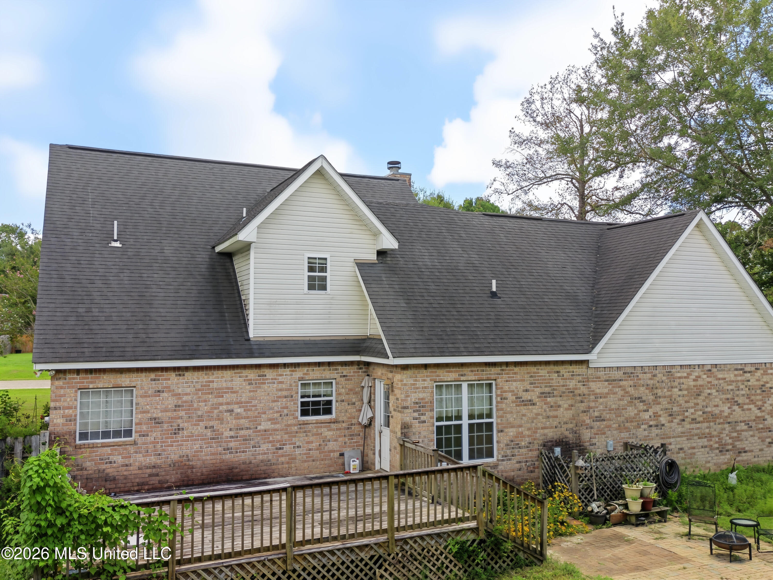 17425 Marian Court