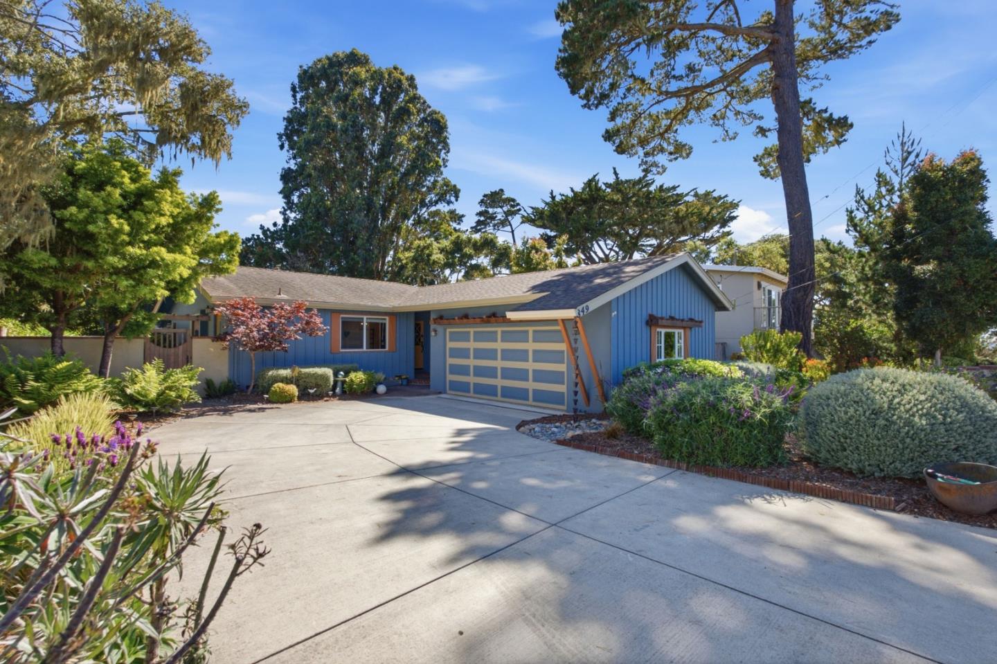 849 Marino Pines RD
