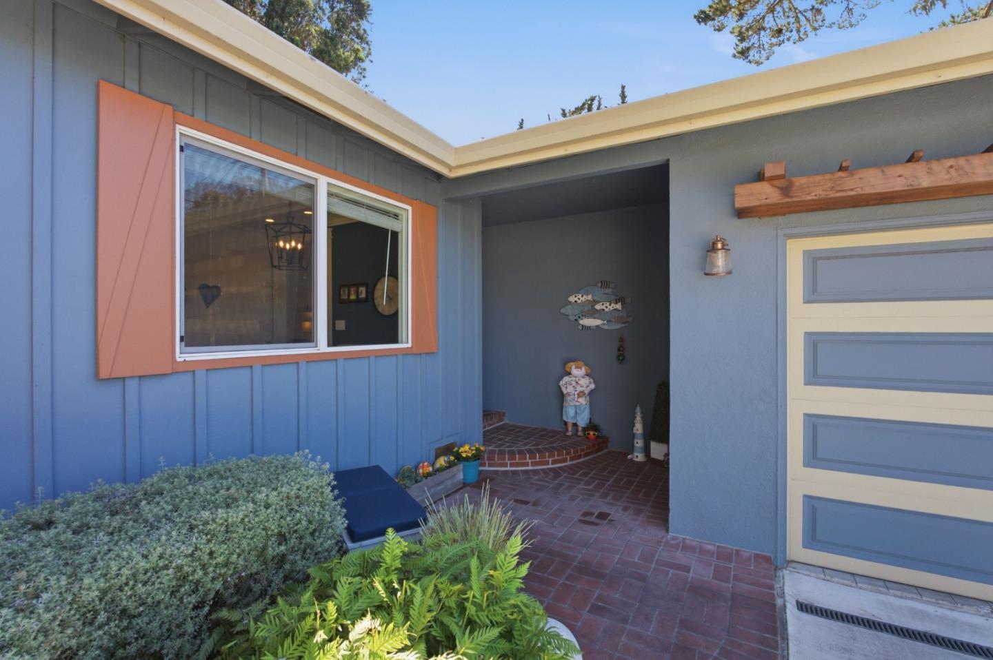 849 Marino Pines RD