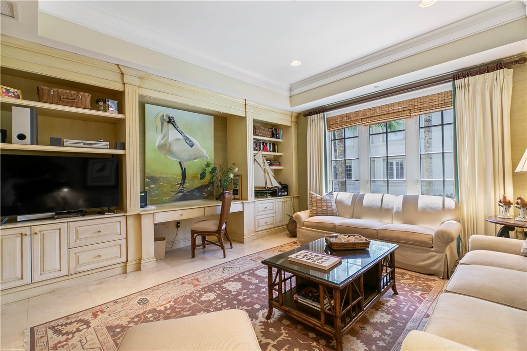 30 Beachside Drive 102