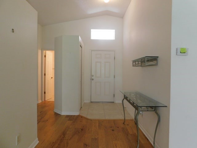 1096 W 13th Square