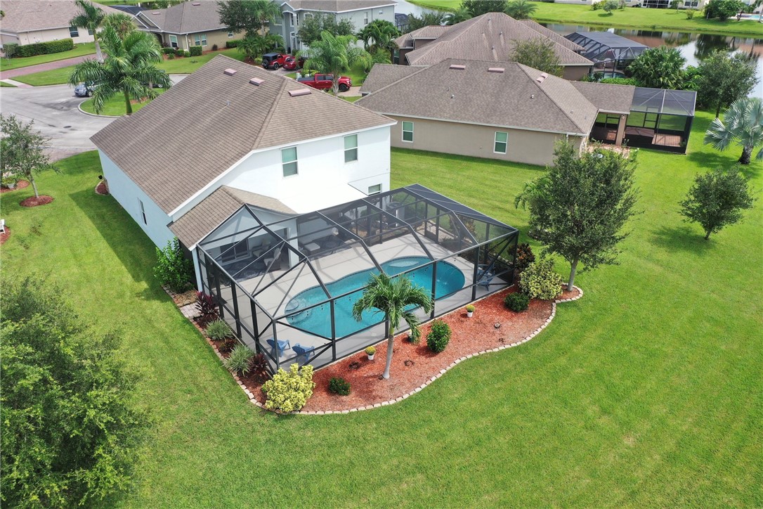 655 Valencia Circle SW