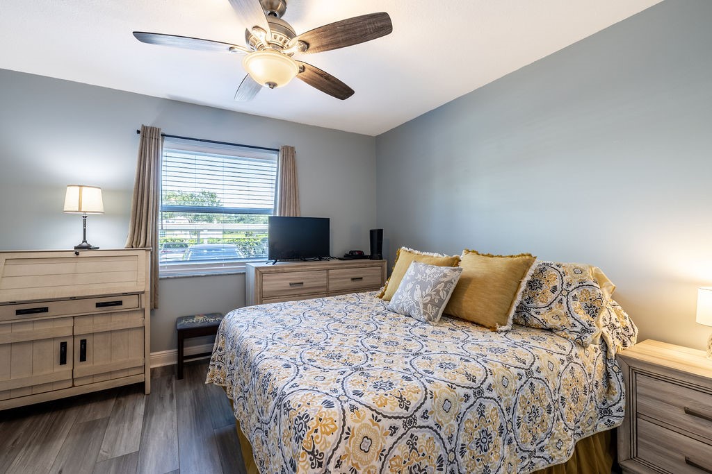 307 N Grove Isle Circle 307