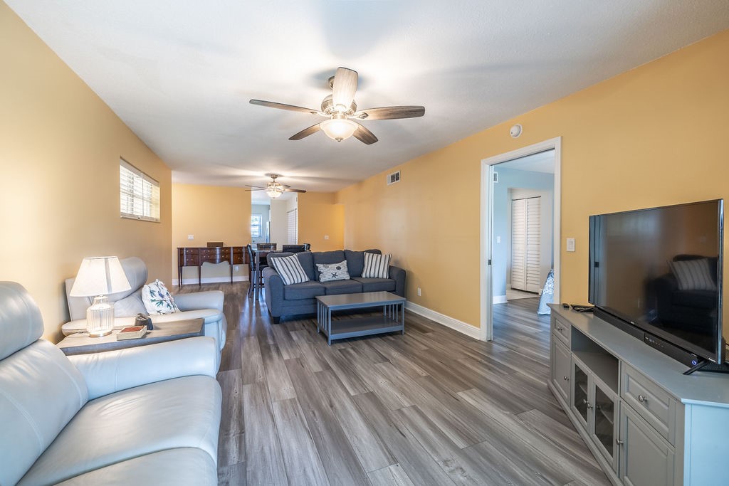 307 N Grove Isle Circle 307