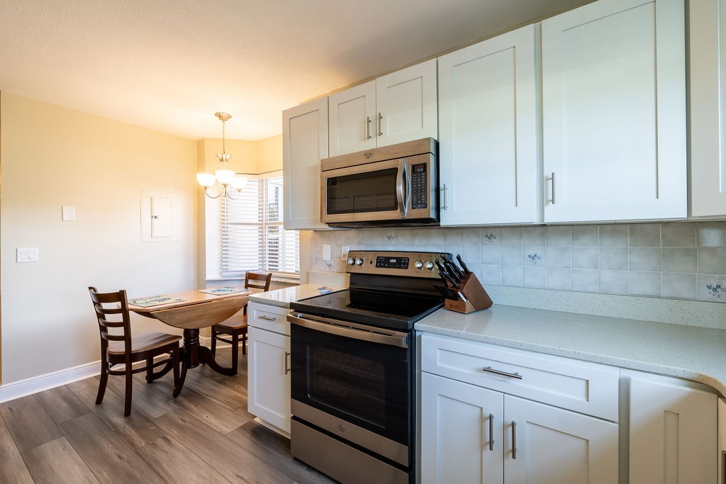 307 N Grove Isle Circle 307