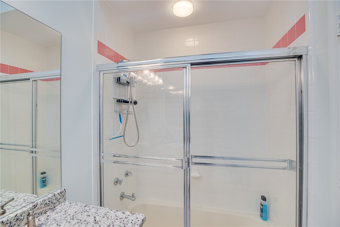 1422 Coral Oak Lane 1102