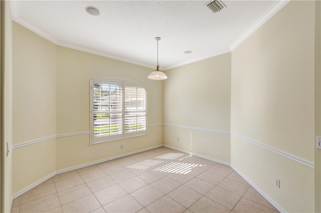 4470 6th Place SW