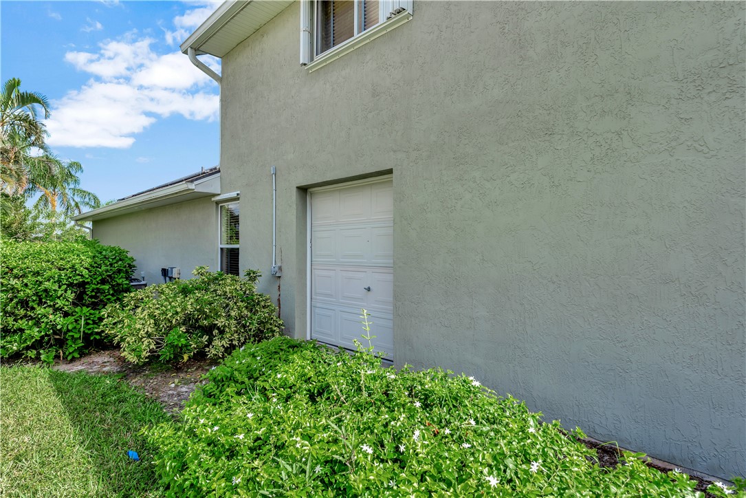 4470 6th Place SW