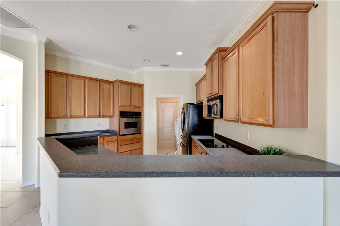 4470 6th Place SW