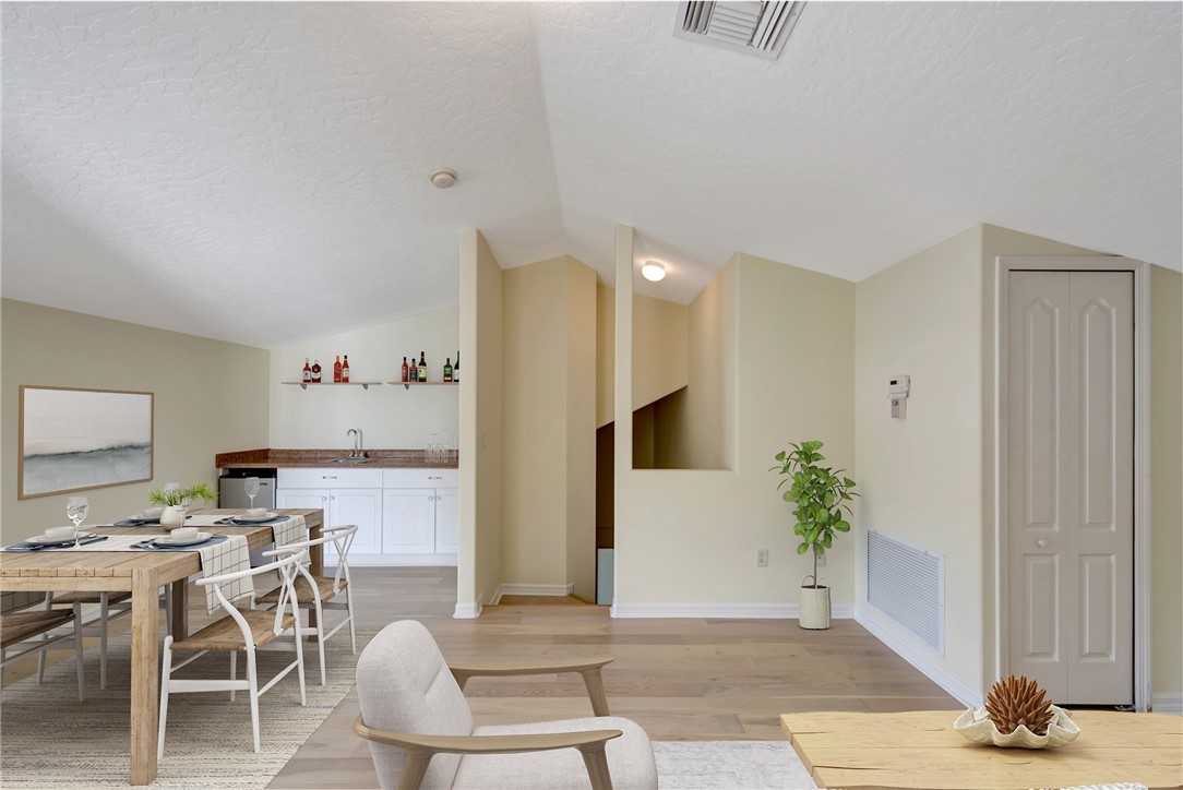 4470 6th Place SW