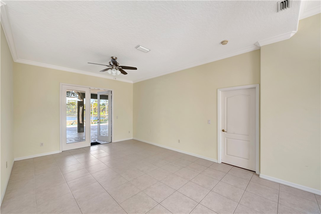 4470 6th Place SW