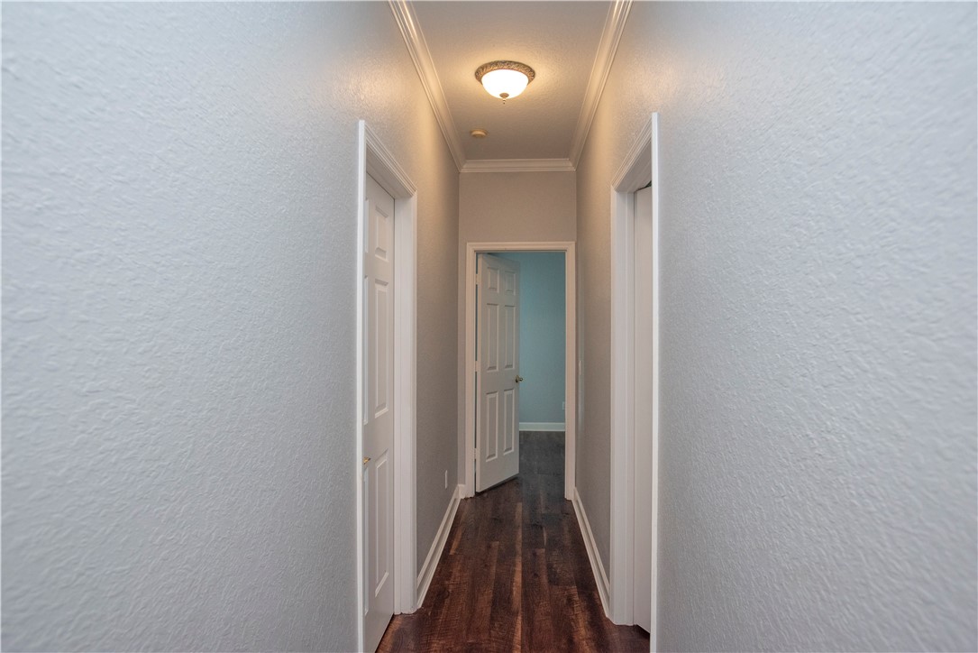 325 40th Court SW
