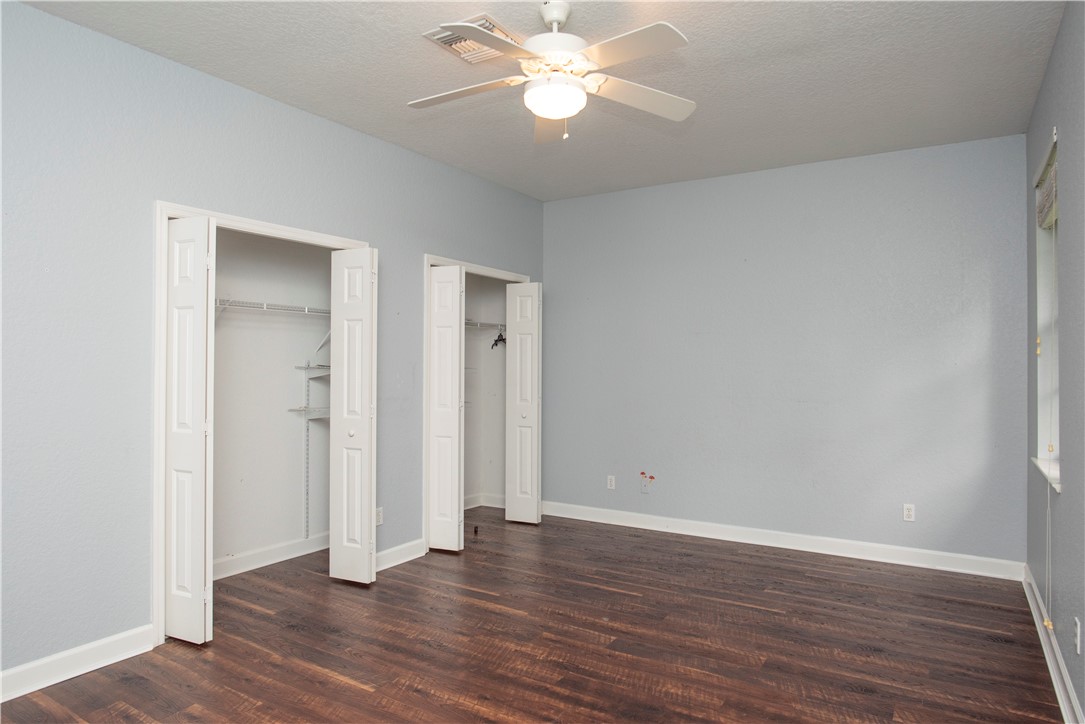 325 40th Court SW