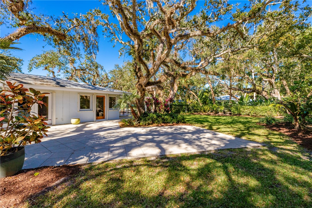 4102 Sabal Palm Drive