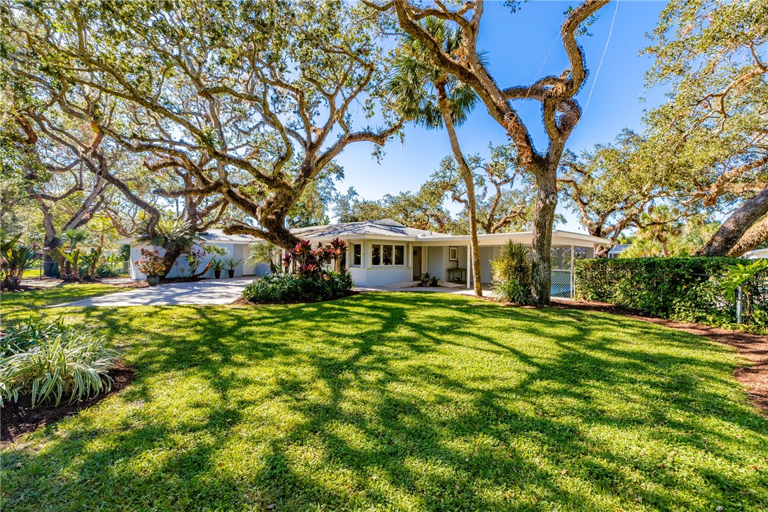 4102 Sabal Palm Drive