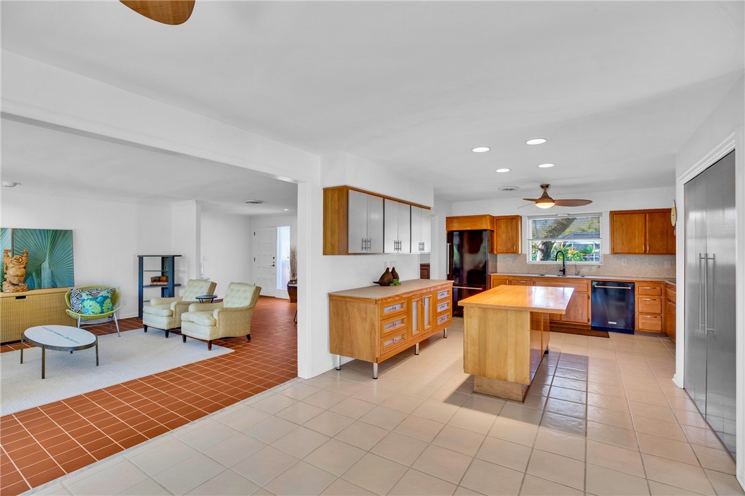 4102 Sabal Palm Drive