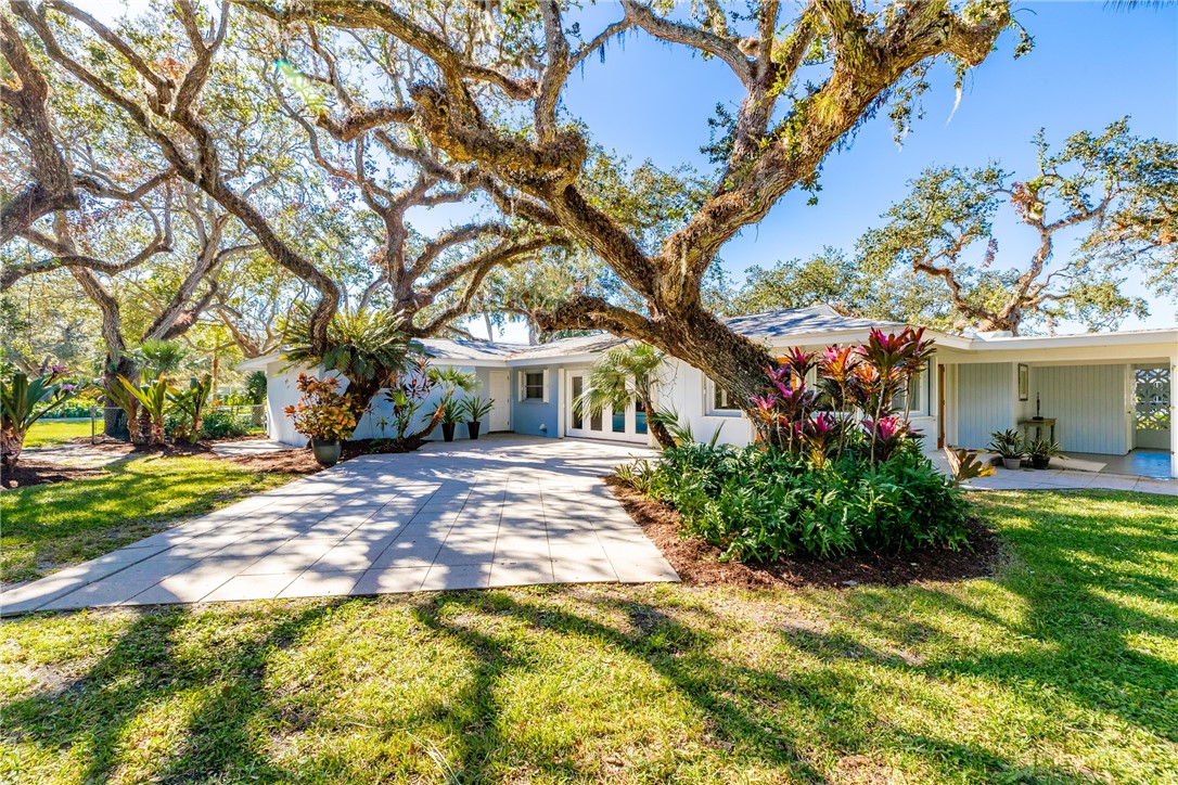 4102 Sabal Palm Drive