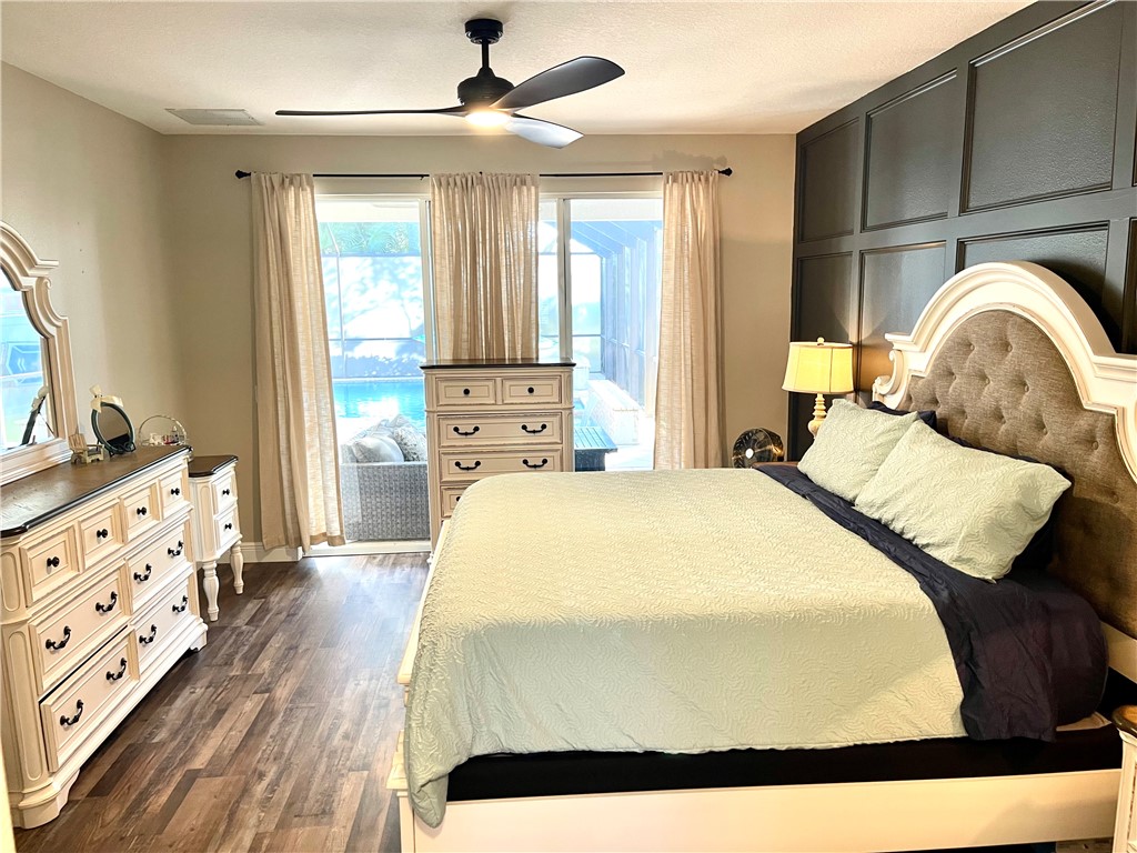1359 Scarlet Oak Circle