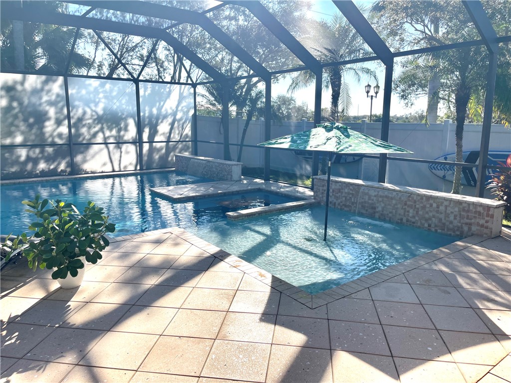 1359 Scarlet Oak Circle