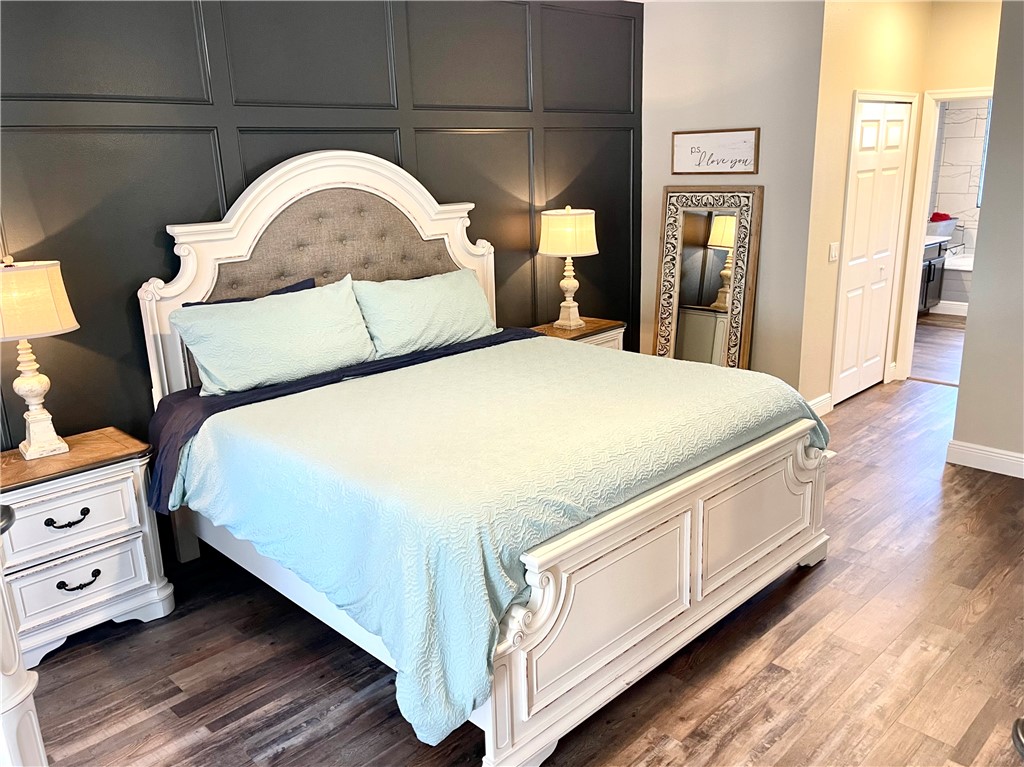 1359 Scarlet Oak Circle