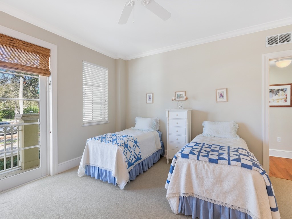 3 Royal Palm Point 1W