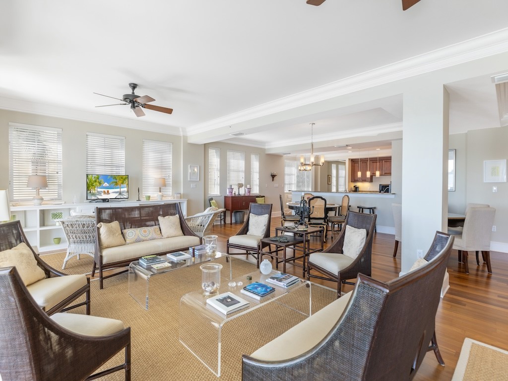 3 Royal Palm Point 1W