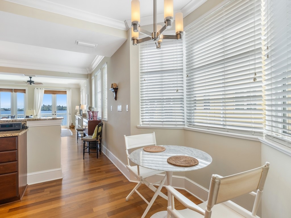 3 Royal Palm Point 1W