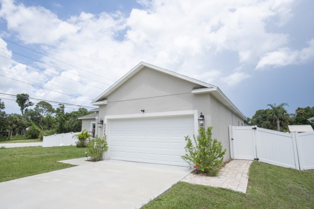8286 96th Court